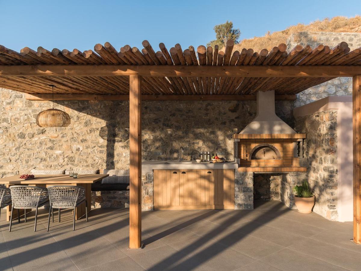 Isla Beach House, A Timeless Retreat, By Thinkvilla Damnoni Extérieur photo