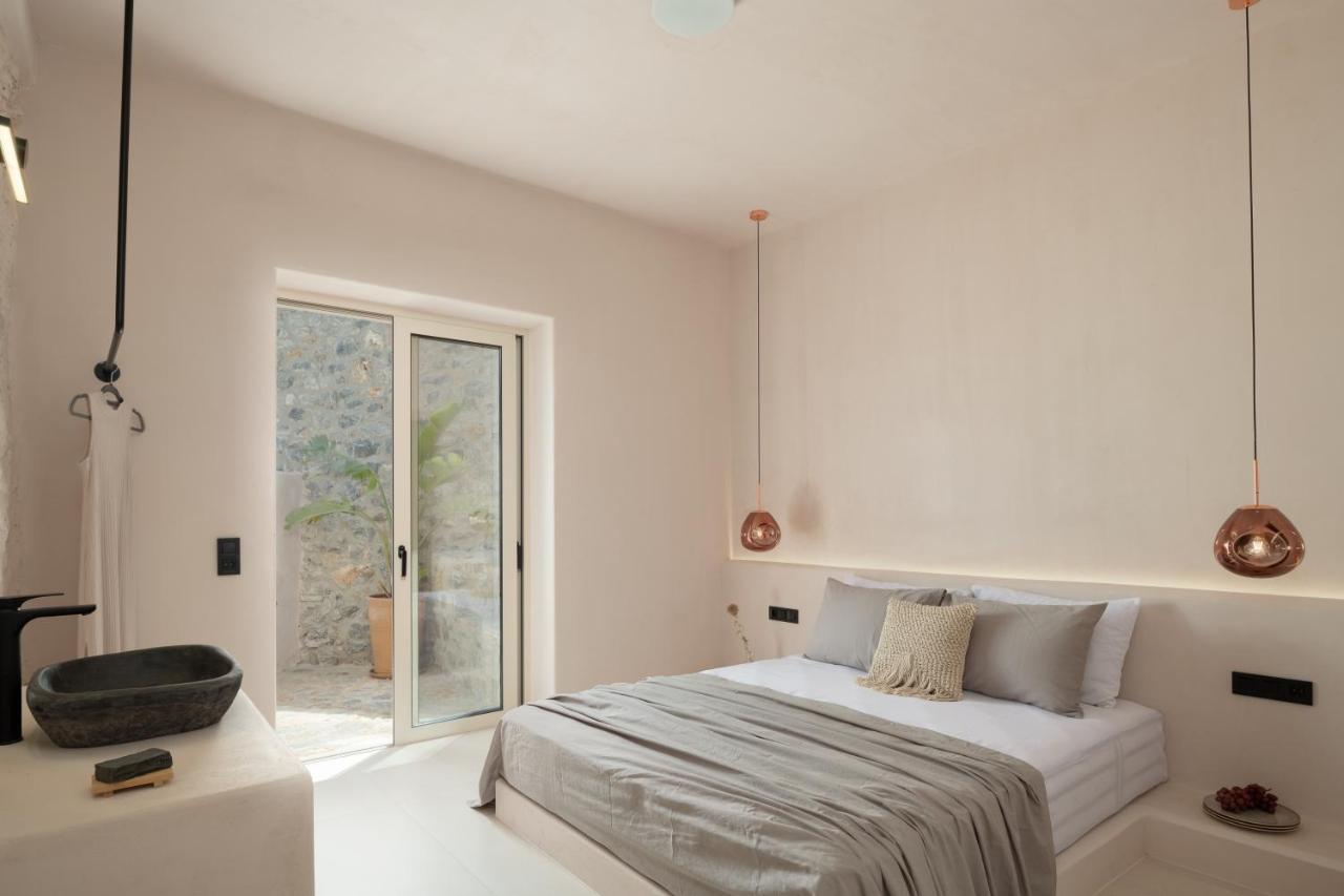 Isla Beach House, A Timeless Retreat, By Thinkvilla Damnoni Extérieur photo