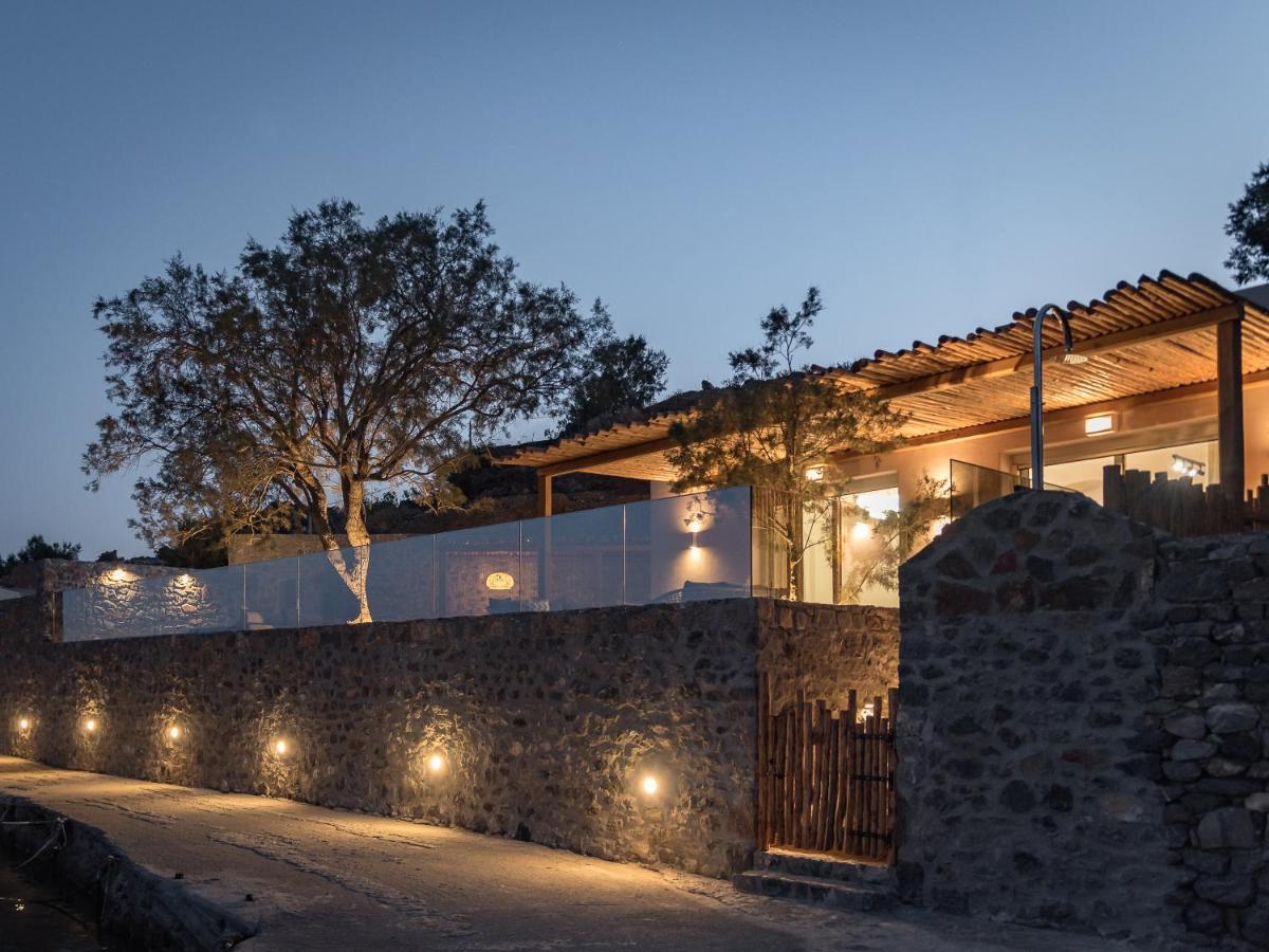 Isla Beach House, A Timeless Retreat, By Thinkvilla Damnoni Extérieur photo