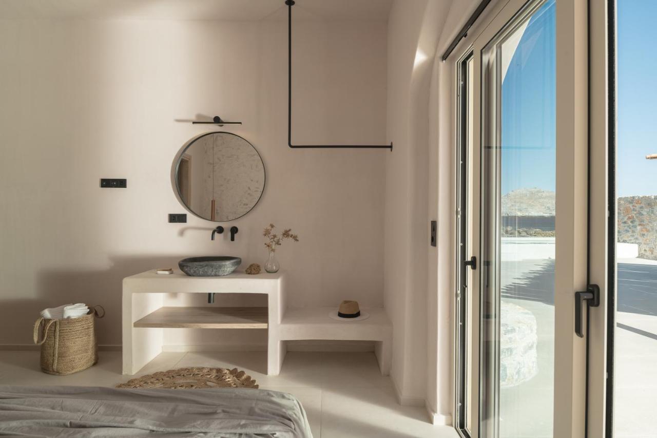 Isla Beach House, A Timeless Retreat, By Thinkvilla Damnoni Extérieur photo