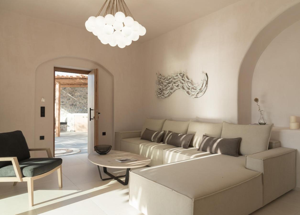 Isla Beach House, A Timeless Retreat, By Thinkvilla Damnoni Extérieur photo
