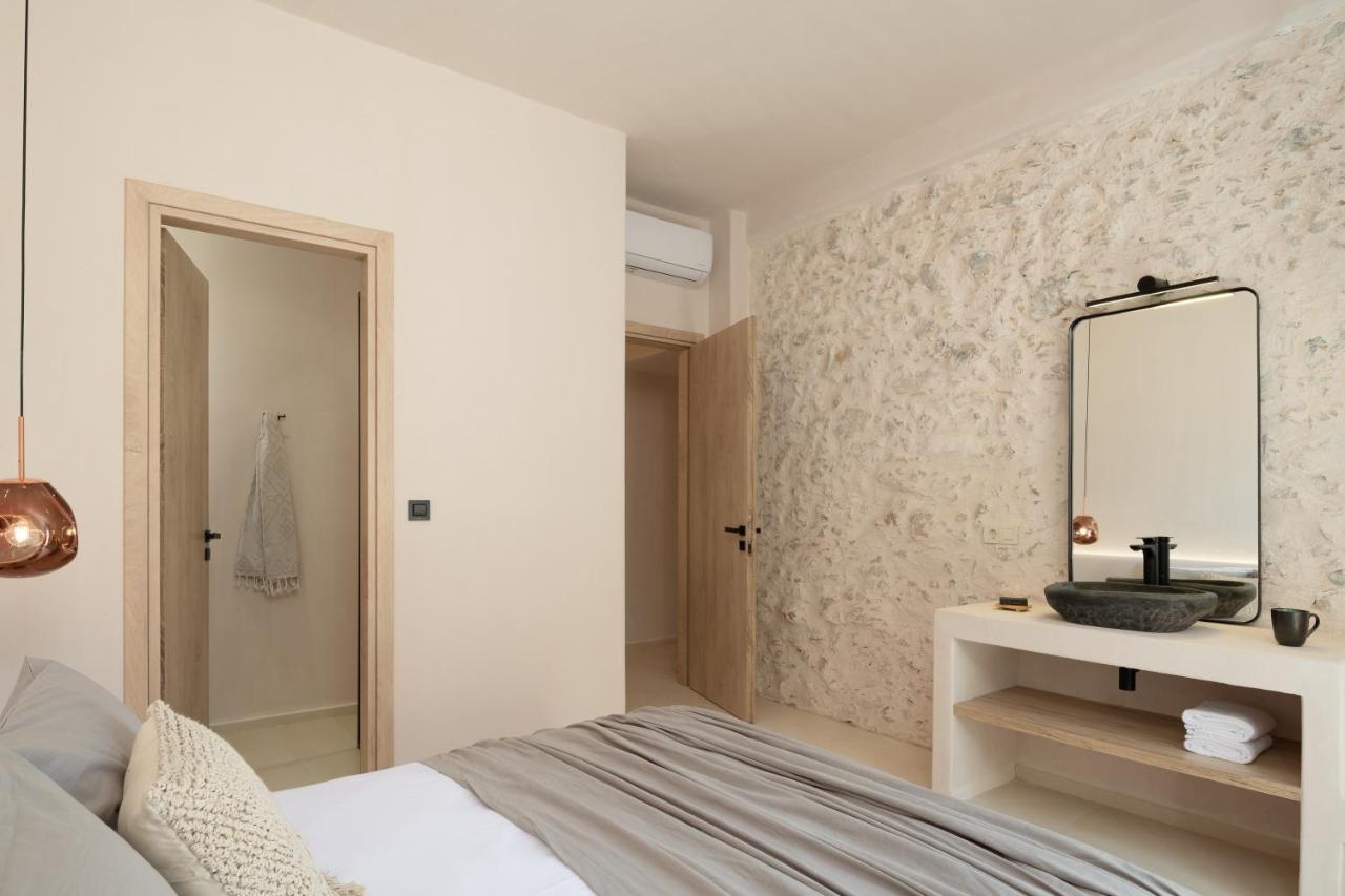 Isla Beach House, A Timeless Retreat, By Thinkvilla Damnoni Extérieur photo