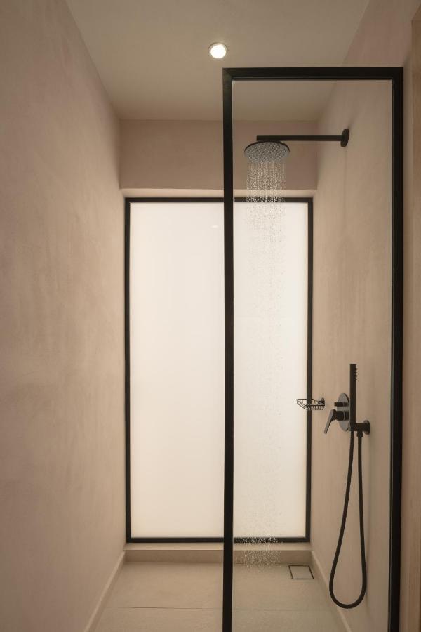 Isla Beach House, A Timeless Retreat, By Thinkvilla Damnoni Extérieur photo